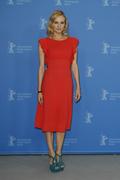 th_54771_Diane_Kruger_Unknown_Photocall_Berlin044_122_250lo.jpg