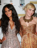 th_53480_celebrity_paradise.com_TheElder_NicoleScherzingerandNatashaBedingfield31_122_92lo.jpg